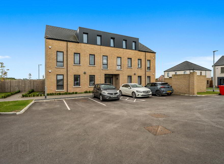 32 Little Enler Crescent, Comber, Newtownards, BT23 5US