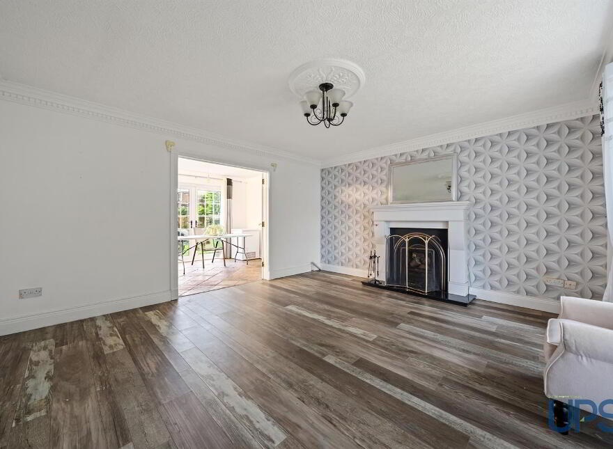 21 Lagmore Drive, Stewartstown Road, Dunmurry, Belfast, BT17 0TG