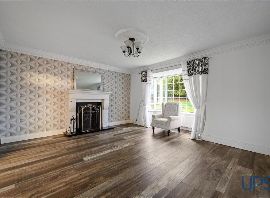 21 Lagmore Drive, Stewartstown Road, Dunmurry, Belfast, BT17 0TG