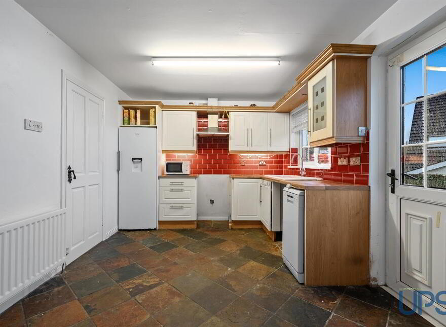 21 Lagmore Drive, Stewartstown Road, Dunmurry, Belfast, BT17 0TG