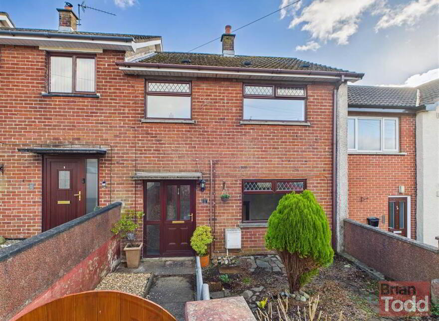 Runkerry Gardens, Larne, BT40 2JL photo
