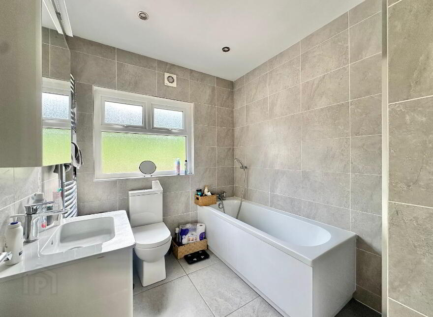 9 Crewe Drive, Maghera, BT46 5EZ
