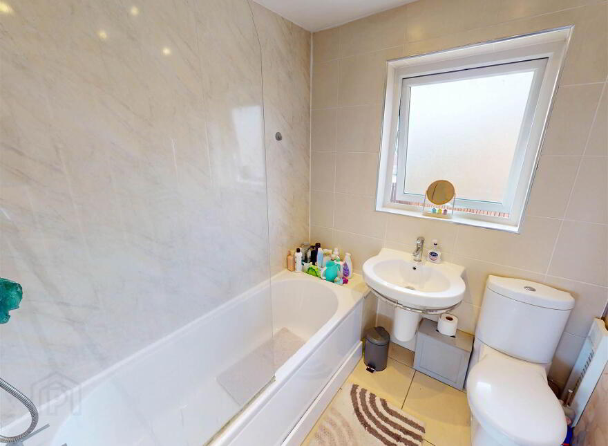 23 Knightsbridge, Lisburn, BT28 3DG