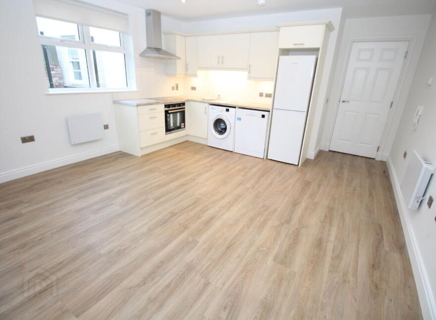 Apartment 2 3D Market Place, Carrickfergus, BT38 7AW