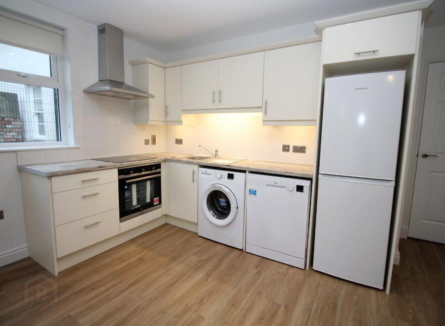 Apartment 2 3D Market Place, Carrickfergus, BT38 7AW