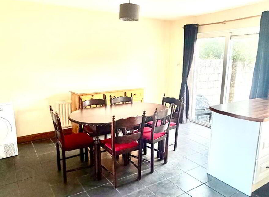 129 Manor Village, Westport Road, Castlebar, F23RR25