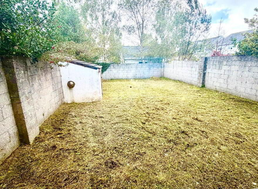 129 Manor Village, Westport Road, Castlebar, F23RR25