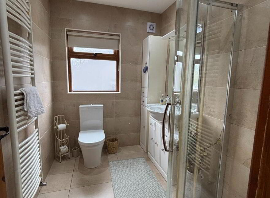 10 Carrick Close, Burren, Warrenpoint, Newry, BT34 3AT