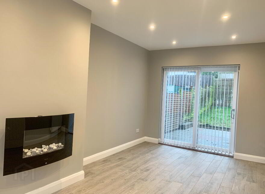 14 Slieve Gullion Road, Newry, BT35 6EW