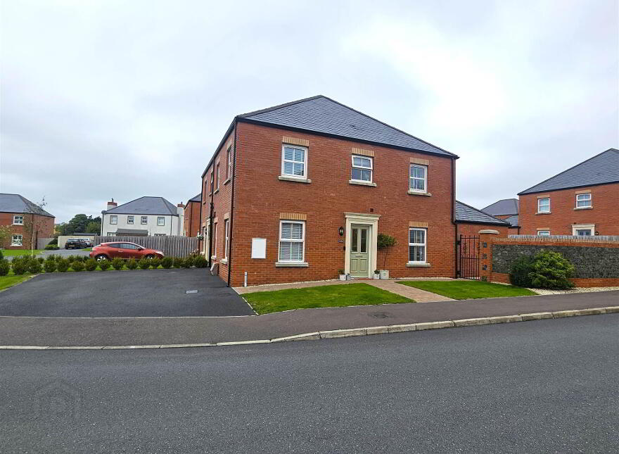45a Anahilt Gate, Hillsborough, BT26 6GJ
