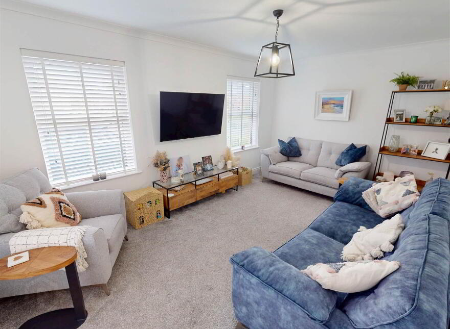 45a Anahilt Gate, Hillsborough, BT26 6GJ
