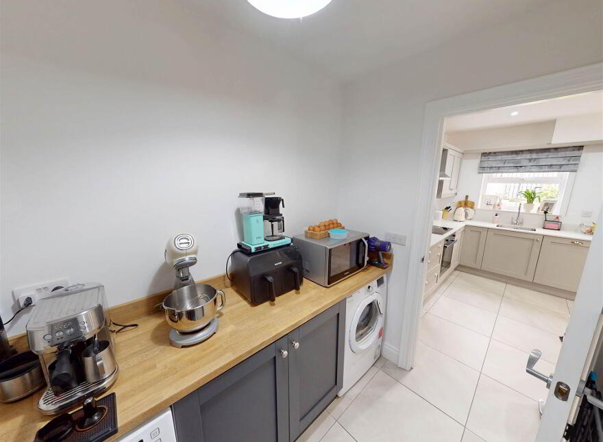 45a Anahilt Gate, Hillsborough, BT26 6GJ
