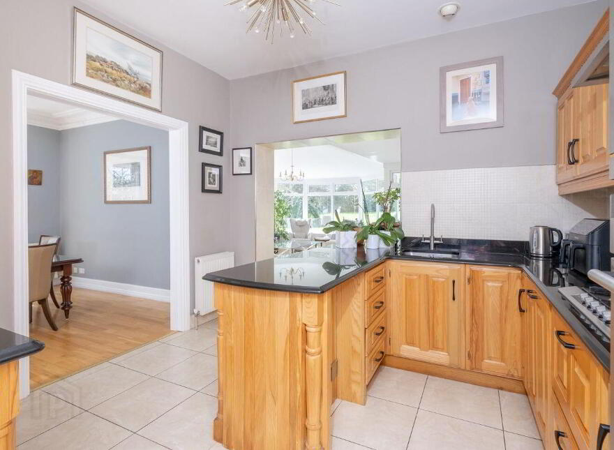 Castlepark House, Clogharevaun, Carrowkeel, H65K003