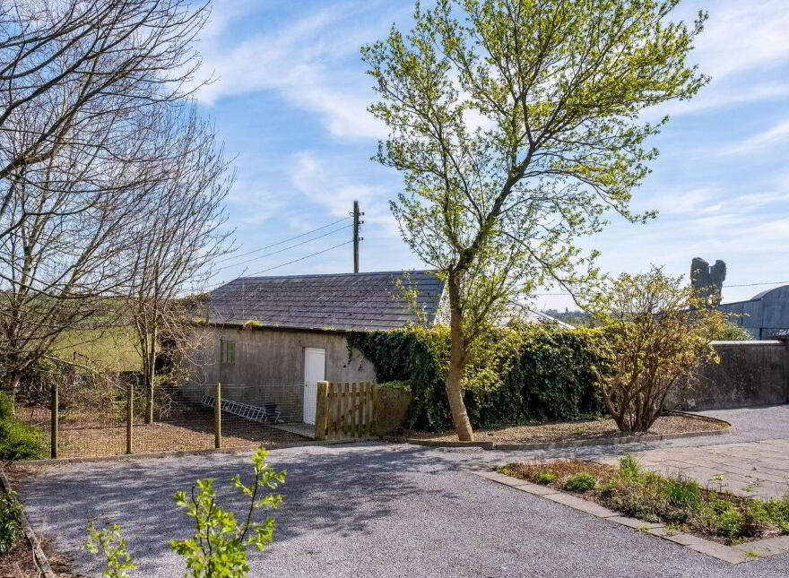 Castlepark House, Clogharevaun, Carrowkeel, H65K003