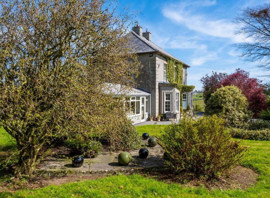Castlepark House, Clogharevaun, Carrowkeel, H65K003