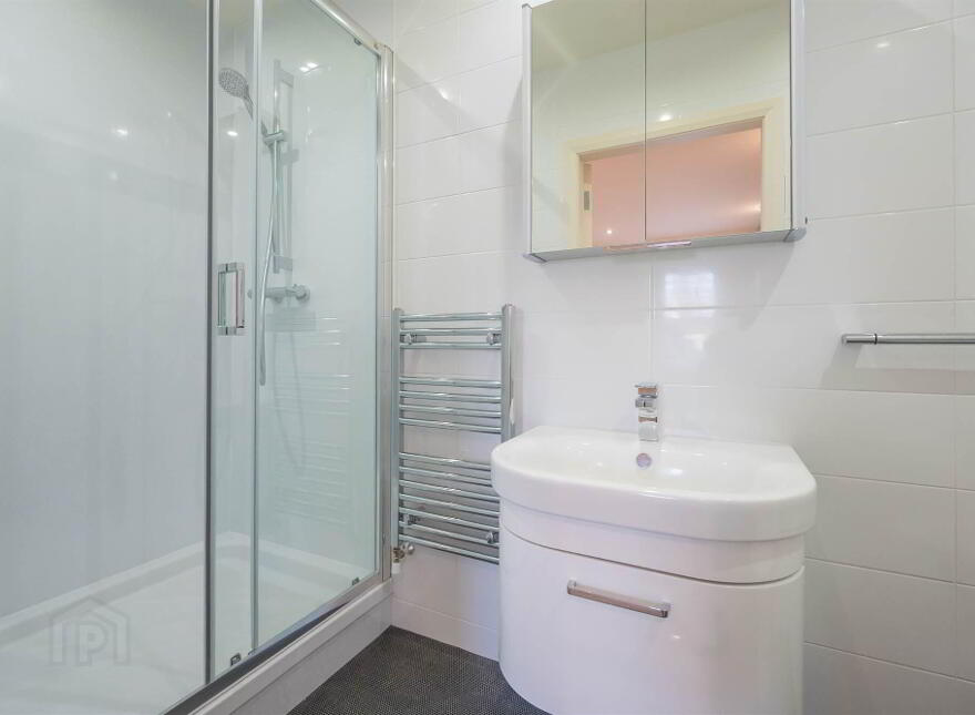 33 Sandown Manor, 84a Sandown Road, Belfast, BT5 6GQ