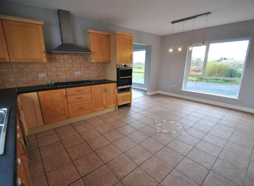 Derrycarrow, Camross, R32TF21