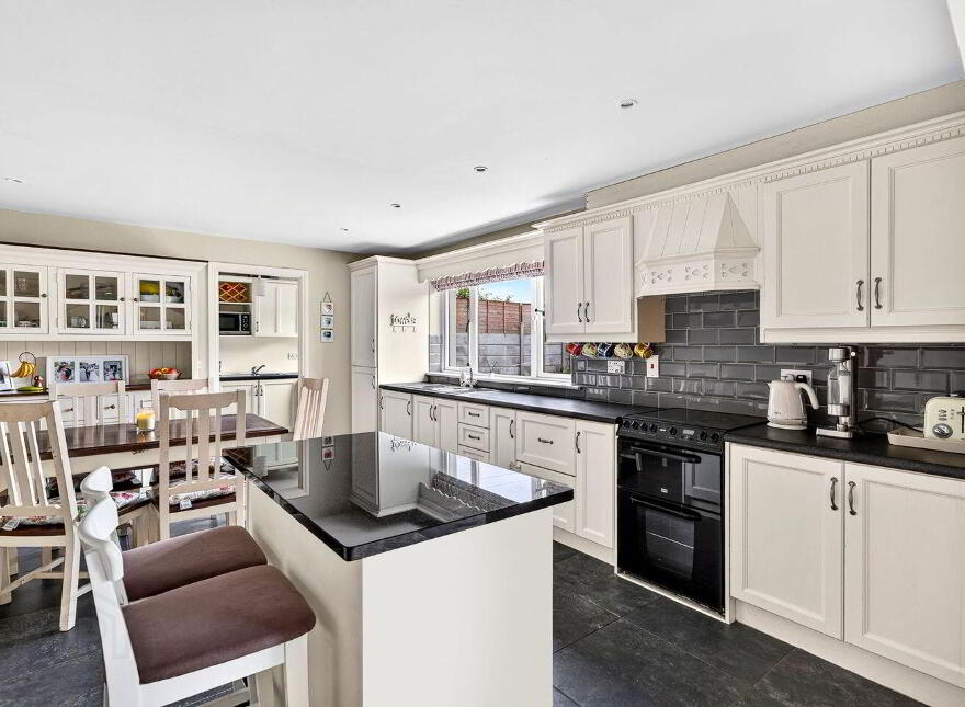 Market Hill, Ballymore, Athlone, N91F2R2