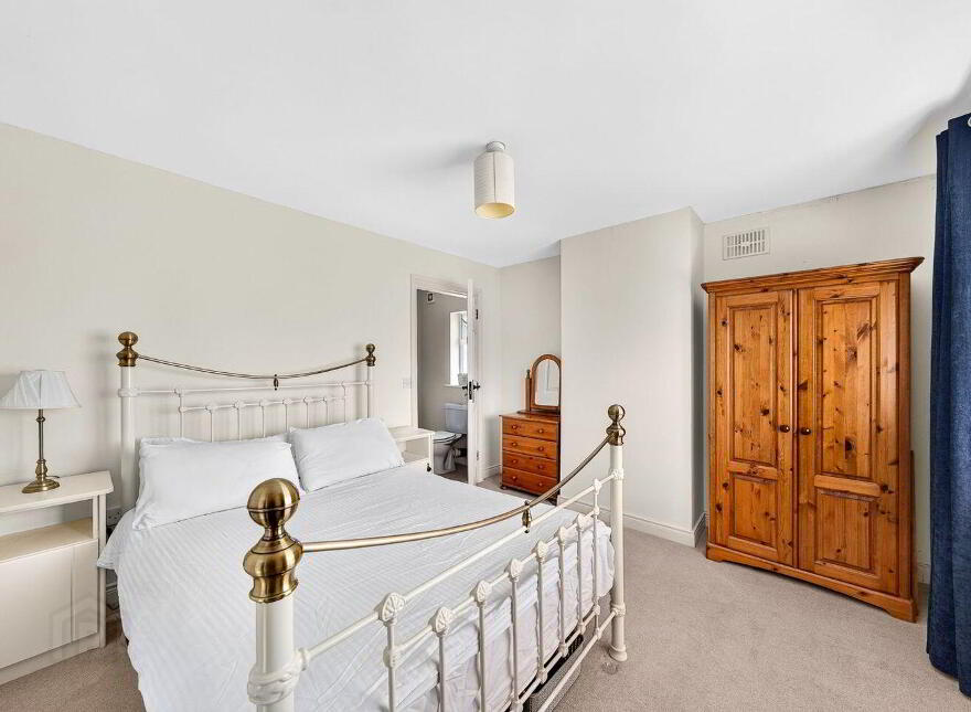 Market Hill, Ballymore, Athlone, N91F2R2