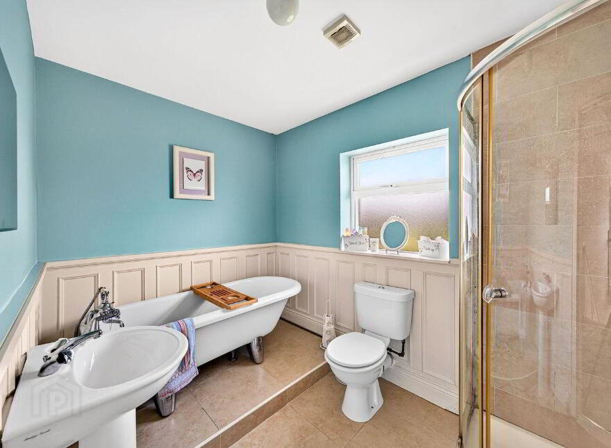 Market Hill, Ballymore, Athlone, N91F2R2