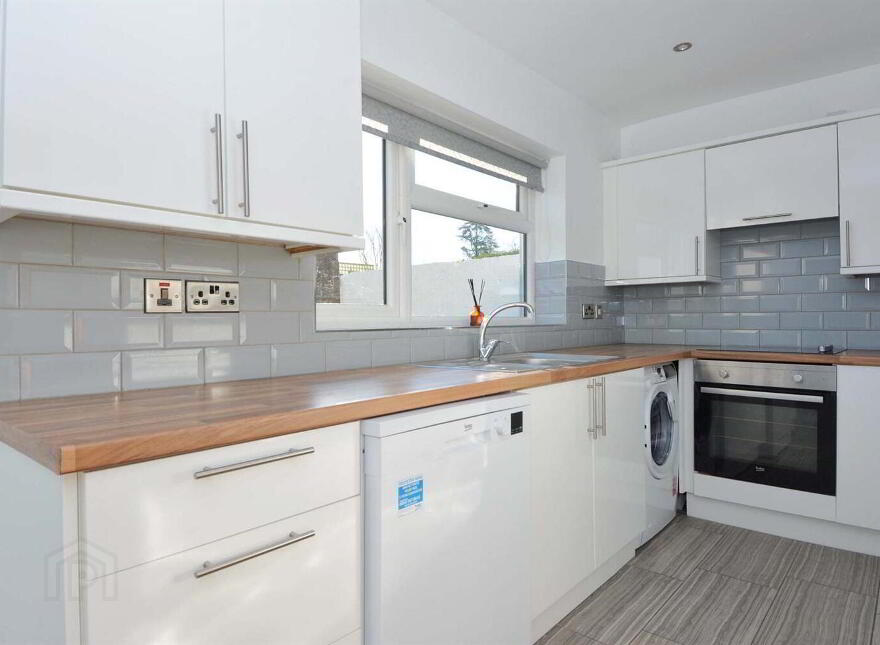 7 Somme Drive, Cregagh Road, Belfast, BT6 9JJ
