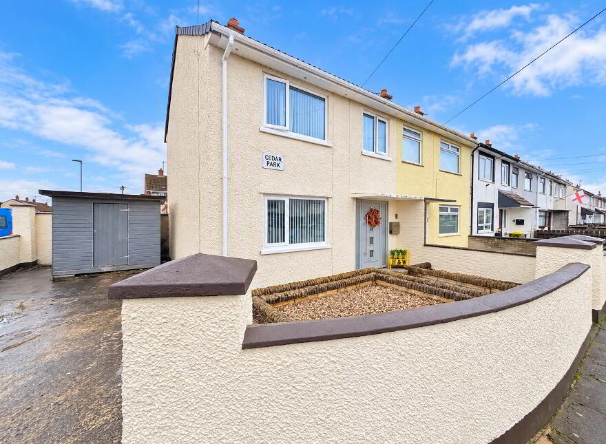2 Cedar Park, Carrickfergus, BT38 8DU