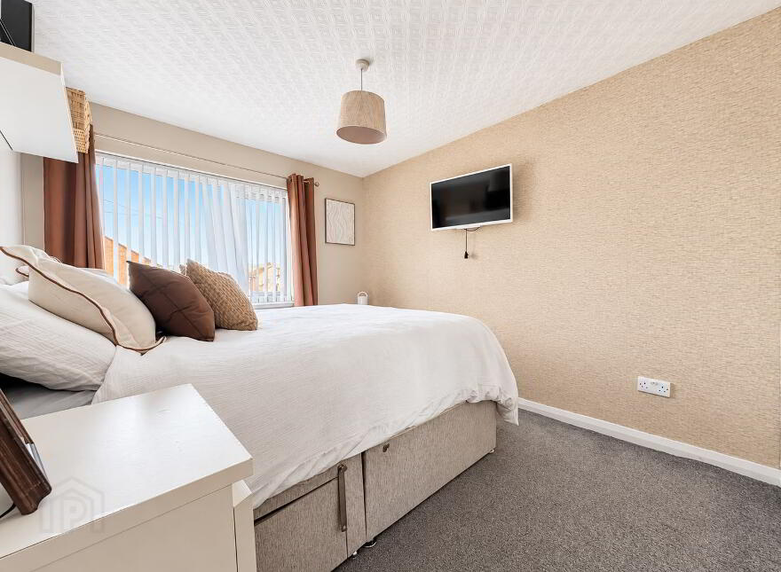 2 Cedar Park, Carrickfergus, BT38 8DU
