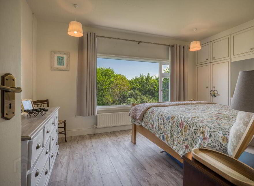 Ballybrack, Ballybrack, V23FP23