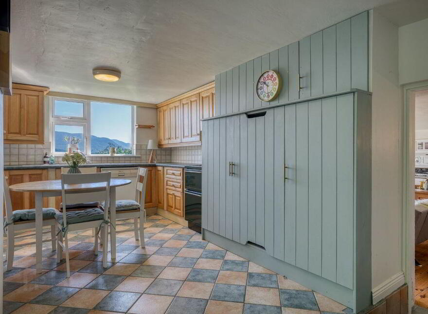 Ballybrack, Ballybrack, V23FP23