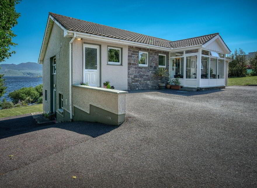 Ballybrack, Ballybrack, V23FP23