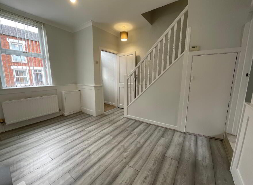 41 Oakley Street, Belfast, BT14 8BL