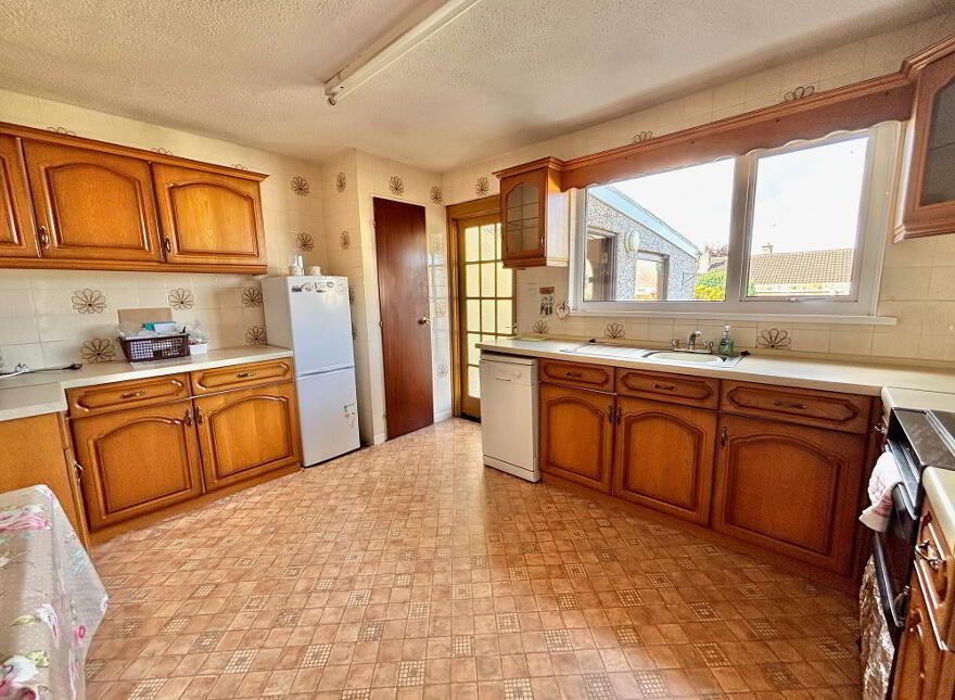 9 Mountfield Drive, Coleraine, BT52 1TW