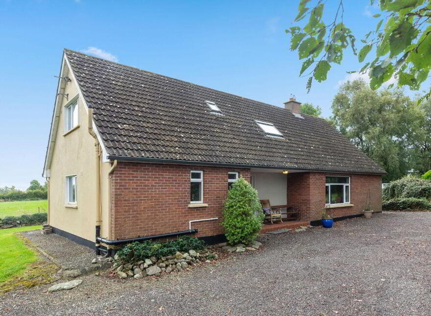 Menagerie Manor, Hedge Road, Garristown, A42RY73
