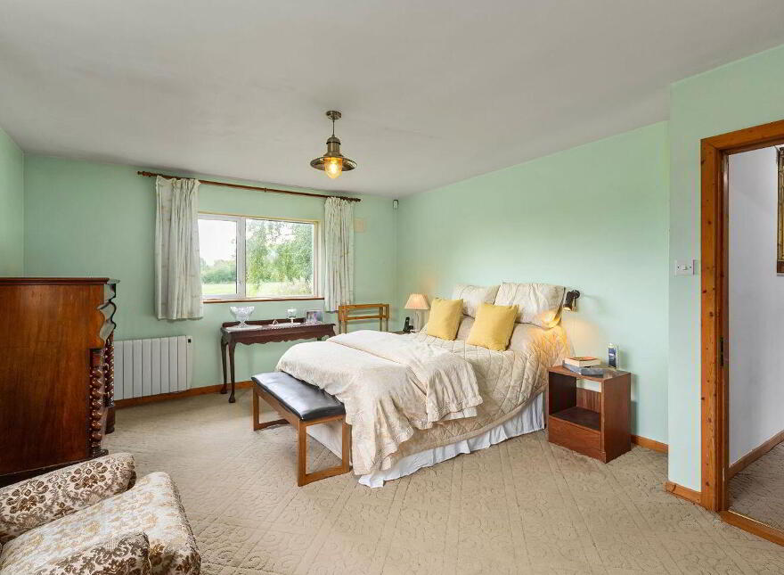 Menagerie Manor, Hedge Road, Garristown, A42RY73