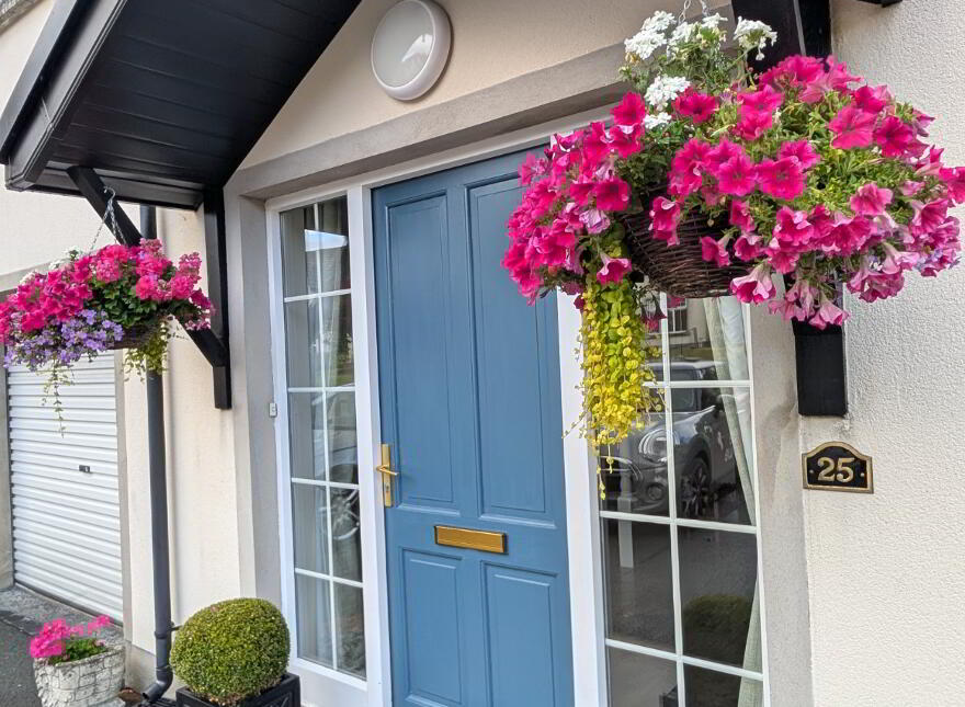 25 Tollymore Brae, Newcastle, BT33 0GT