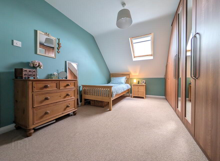25 Tollymore Brae, Newcastle, BT33 0GT