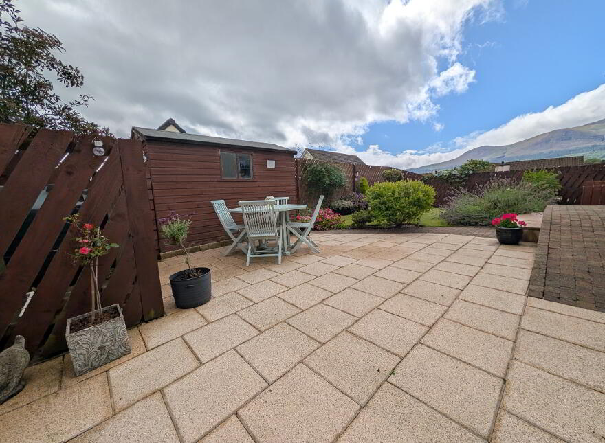 25 Tollymore Brae, Newcastle, BT33 0GT