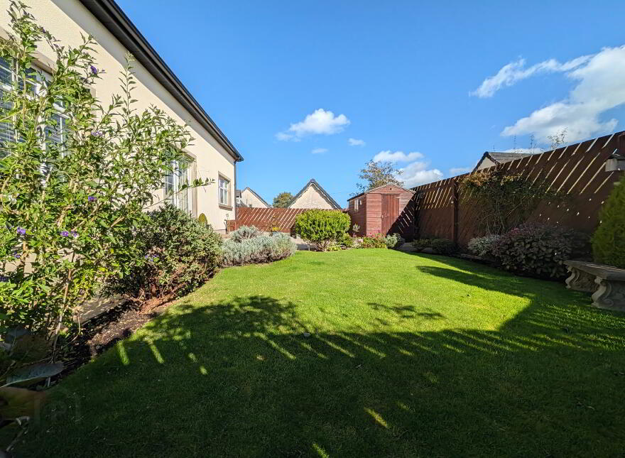 25 Tollymore Brae, Newcastle, BT33 0GT