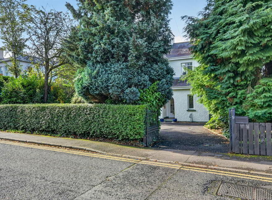 9 Osborne Park, Off Malone Road, Belfast, BT9 6JN