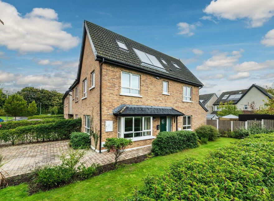 7 Oaktree Park, Cunnaberry Hill, Kildare, R51E803