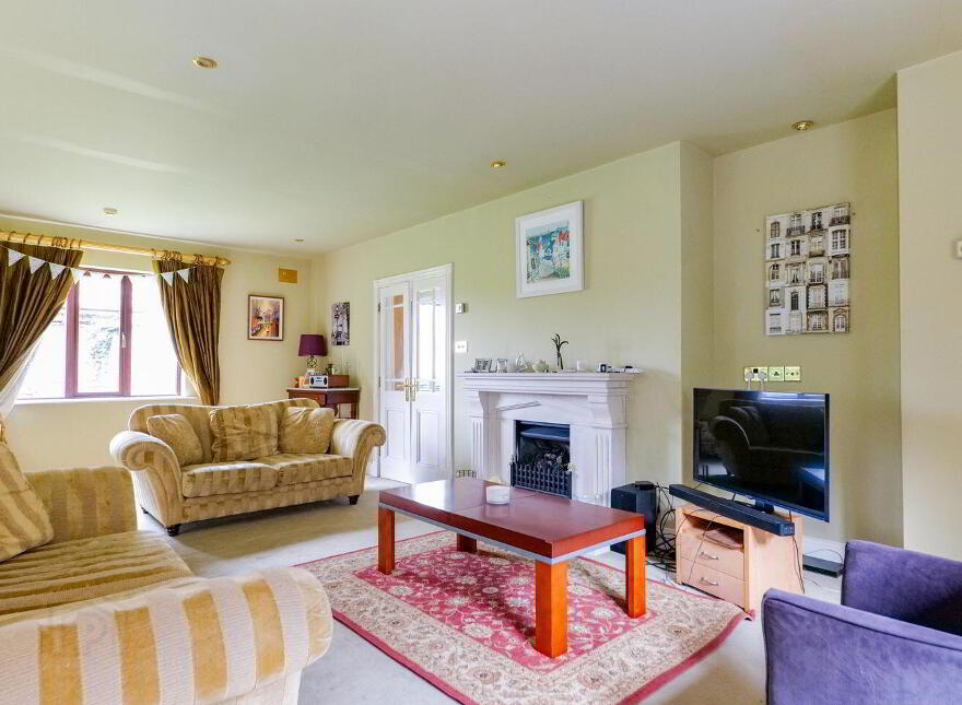 75 Renville Village, Oranmore, H91K5EY