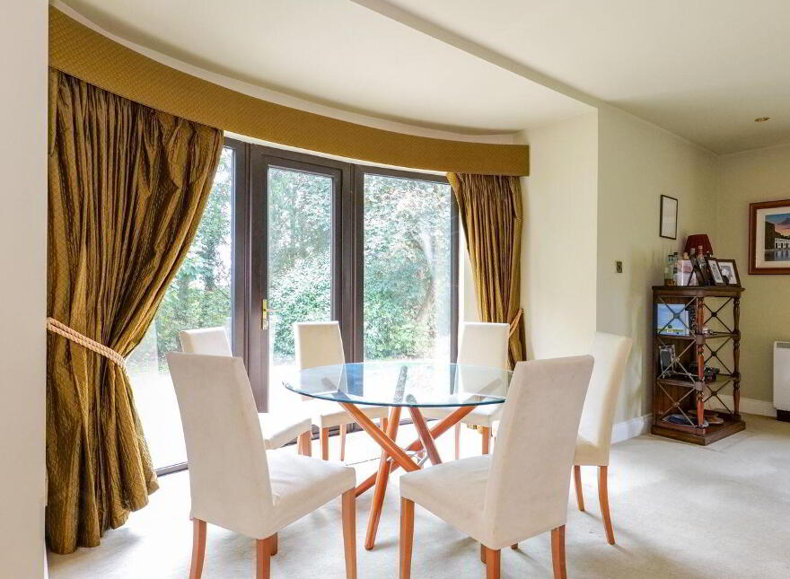 75 Renville Village, Oranmore, H91K5EY