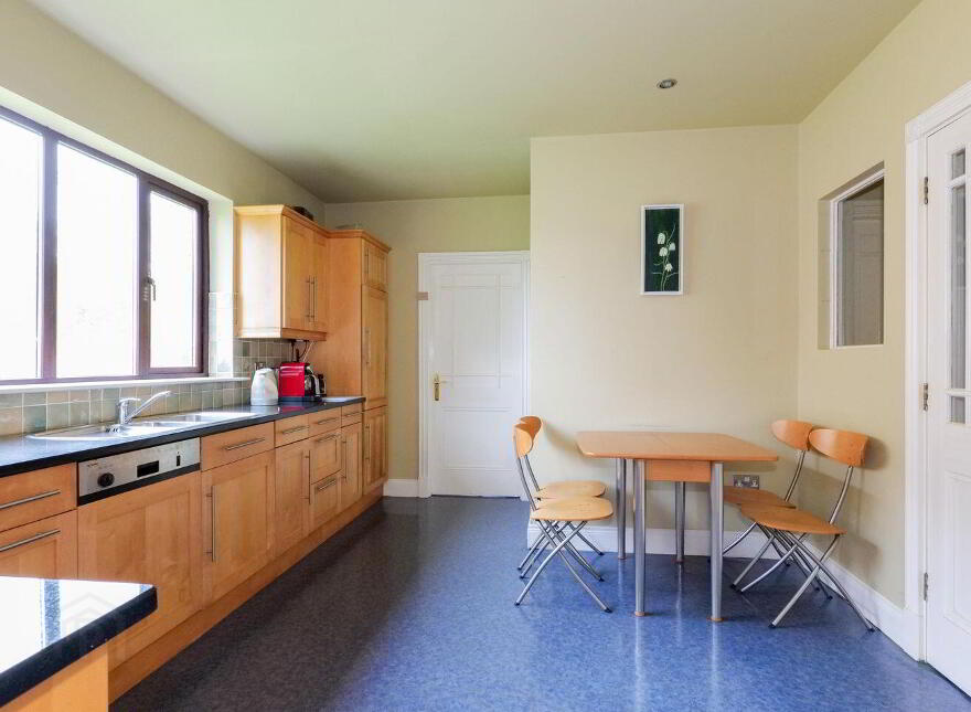 75 Renville Village, Oranmore, H91K5EY