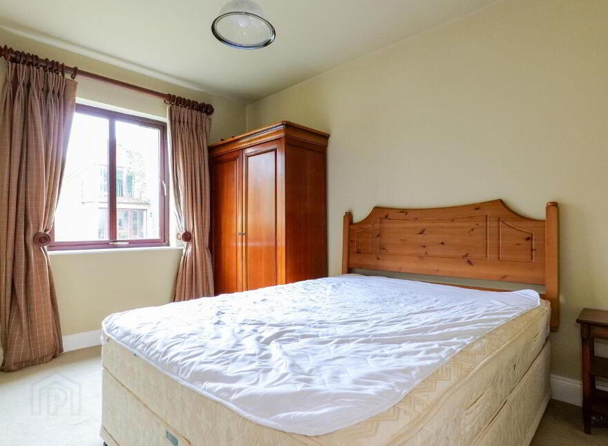 75 Renville Village, Oranmore, H91K5EY