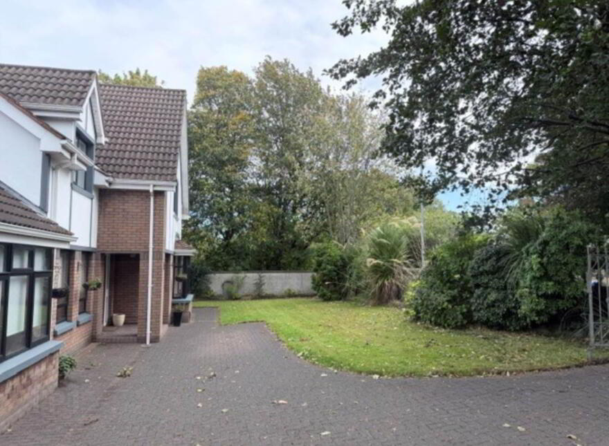 79 Glen Road, Derry, BT48 0BZ