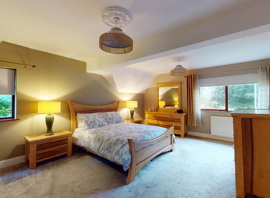 79 Glen Road, Derry, BT48 0BZ