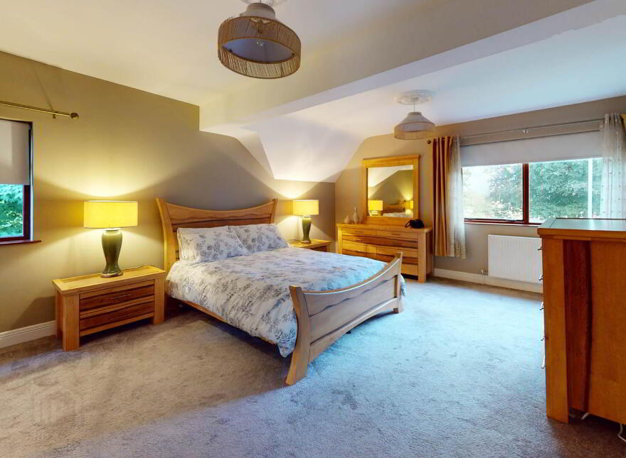79 Glen Road, Derry, BT48 0BZ