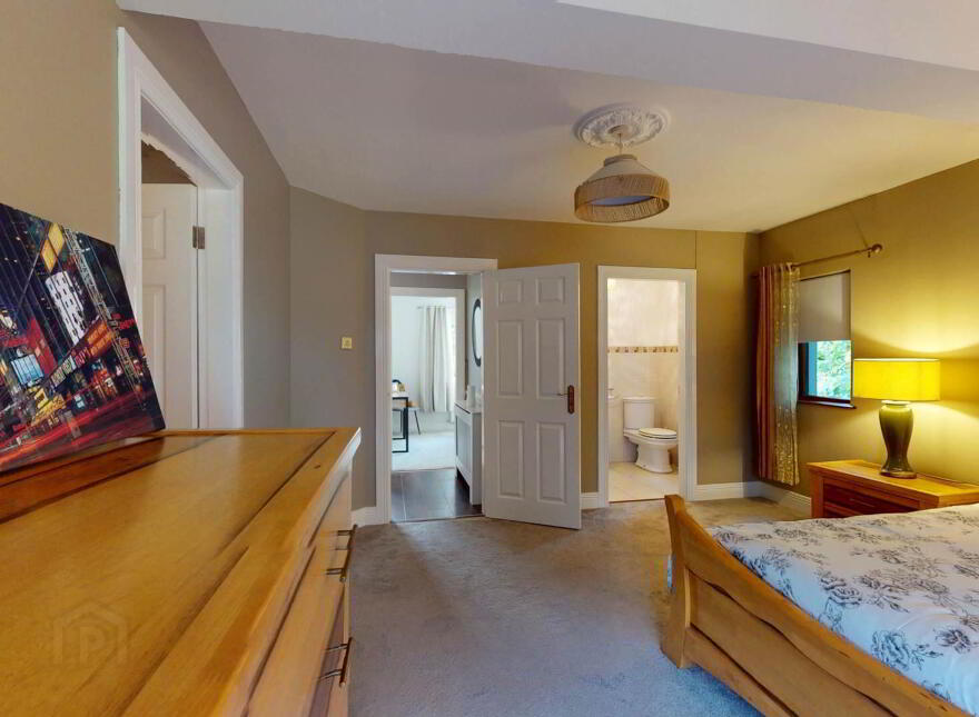 79 Glen Road, Derry, BT48 0BZ