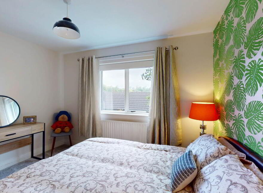 79 Glen Road, Derry, BT48 0BZ