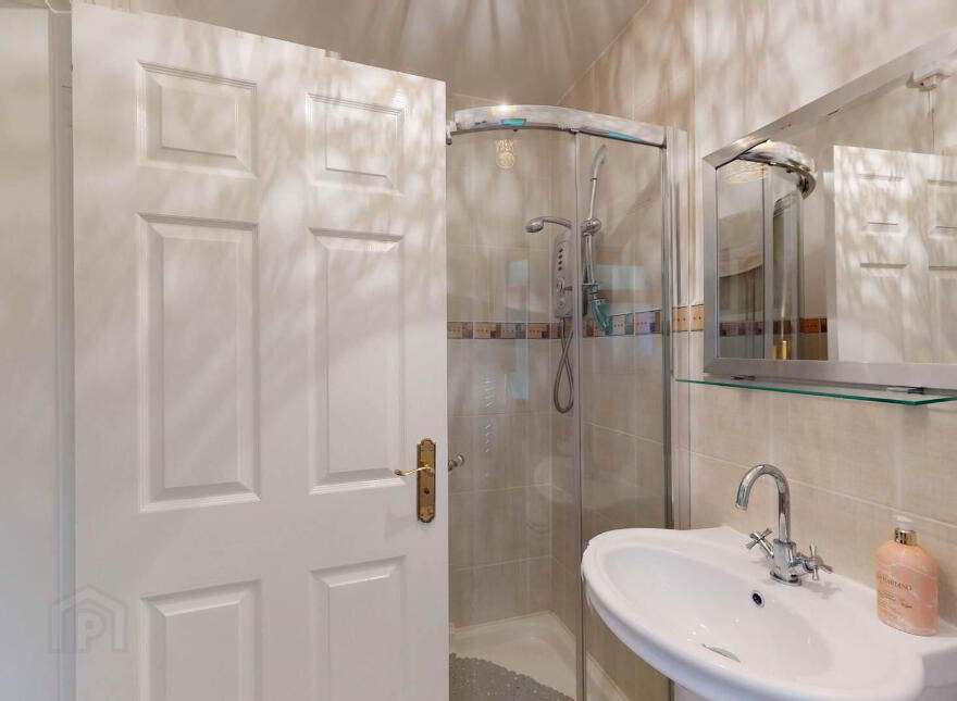 79 Glen Road, Derry, BT48 0BZ